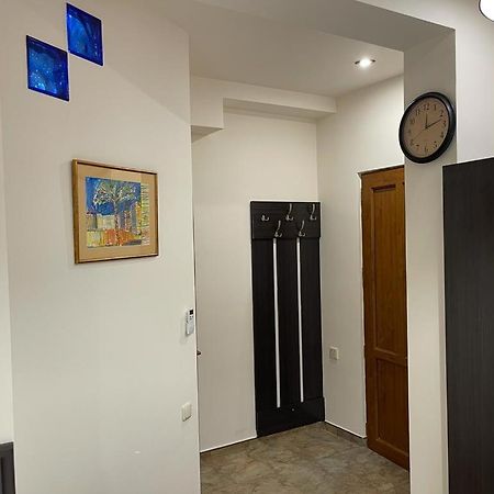 Yerevan Guest House Esterno foto