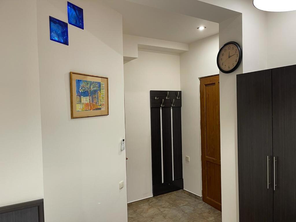 Yerevan Guest House Esterno foto